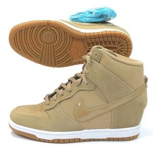 Nike Dunk Sky Hi Essential Wedge Women Sneakerboot